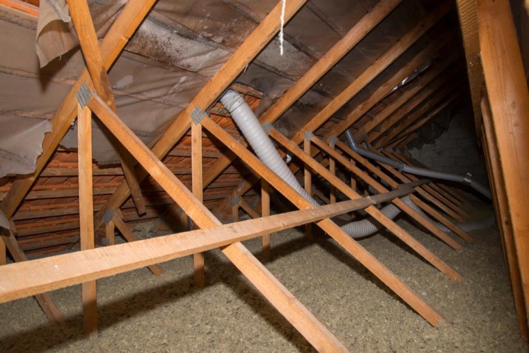 L'isolation des combles à La Loupe, solution idéale pour votre confort