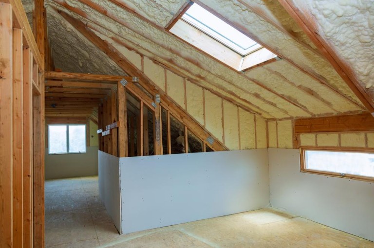 Isolation du plancher à La Loupe, gagnez en confort et économies